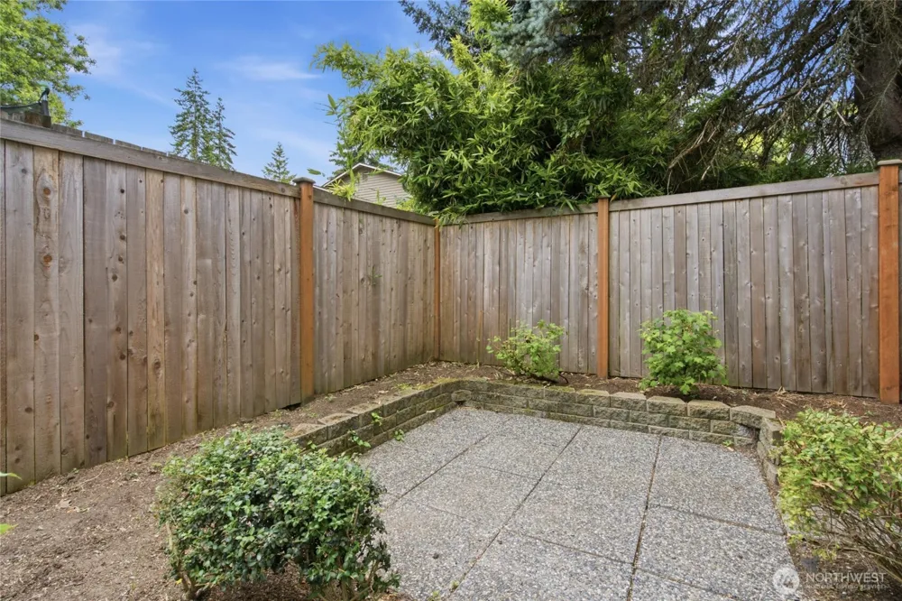 11505 112th Court NE Kirkland, WA 98033