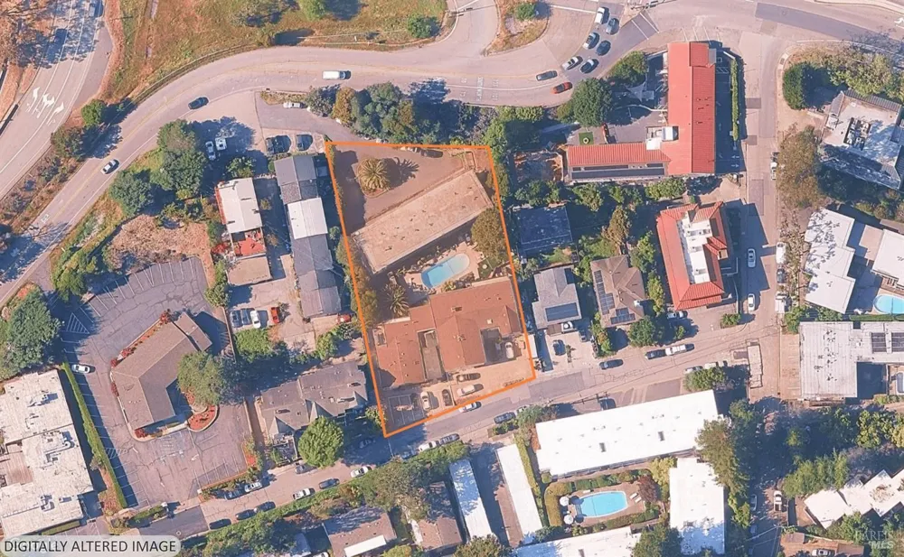 19 Knoll Lane Mill Valley, CA 94941