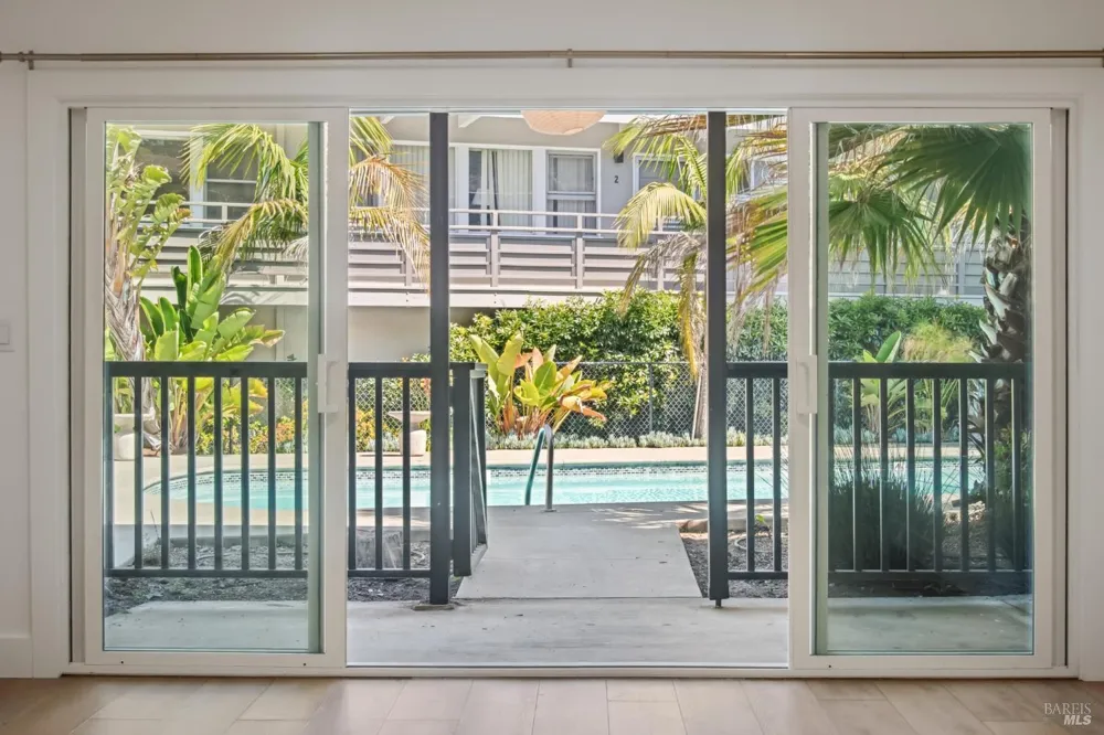 19 Knoll Lane Mill Valley, CA 94941