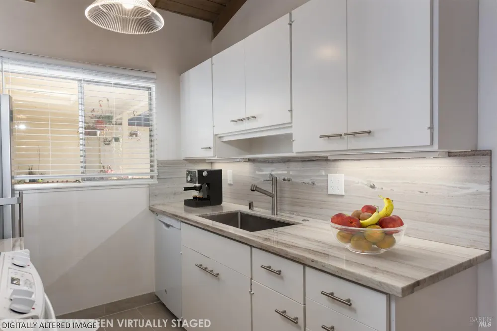 19 Knoll Lane Mill Valley, CA 94941