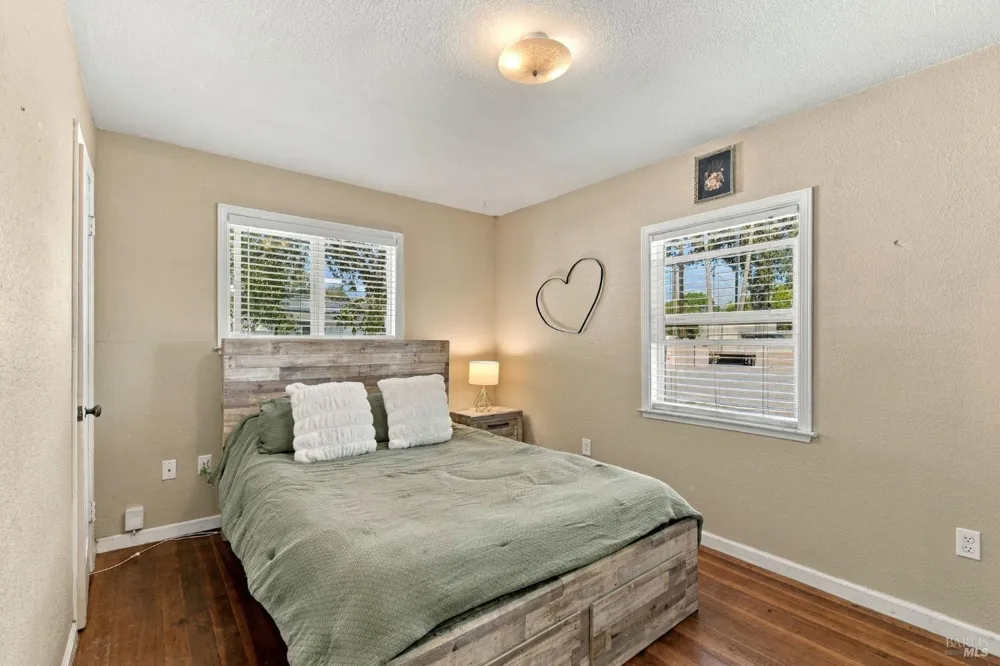 732 Blossom Way Santa Rosa, CA 95401