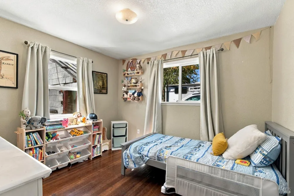 732 Blossom Way Santa Rosa, CA 95401
