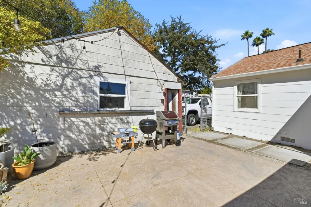 732 Blossom Way Santa Rosa, CA 95401