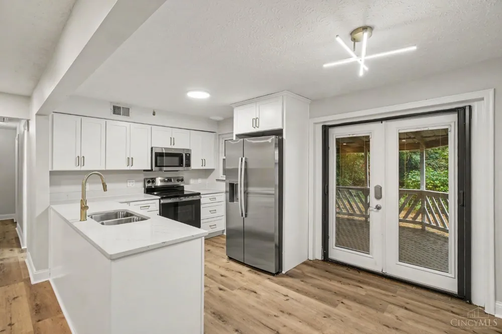 8997 Plainfield Road Sycamore, OH 45236