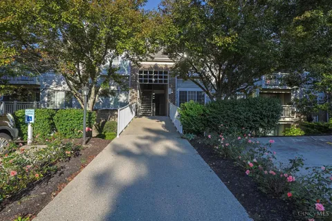 9901 Regatta Drive #105