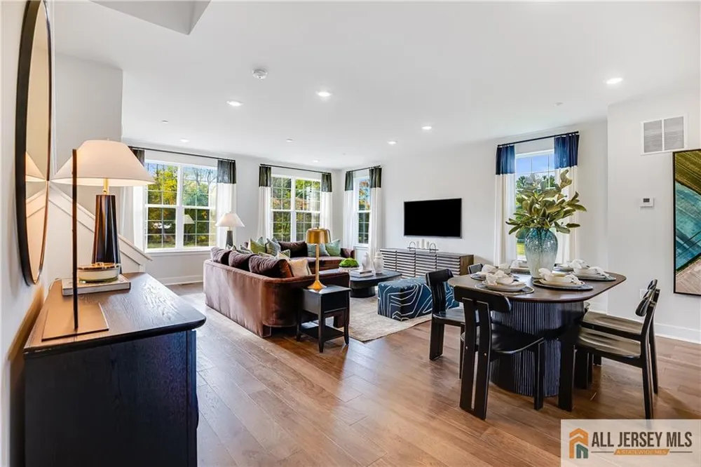 110 Fred Clark Drive Pennington, NJ 08534