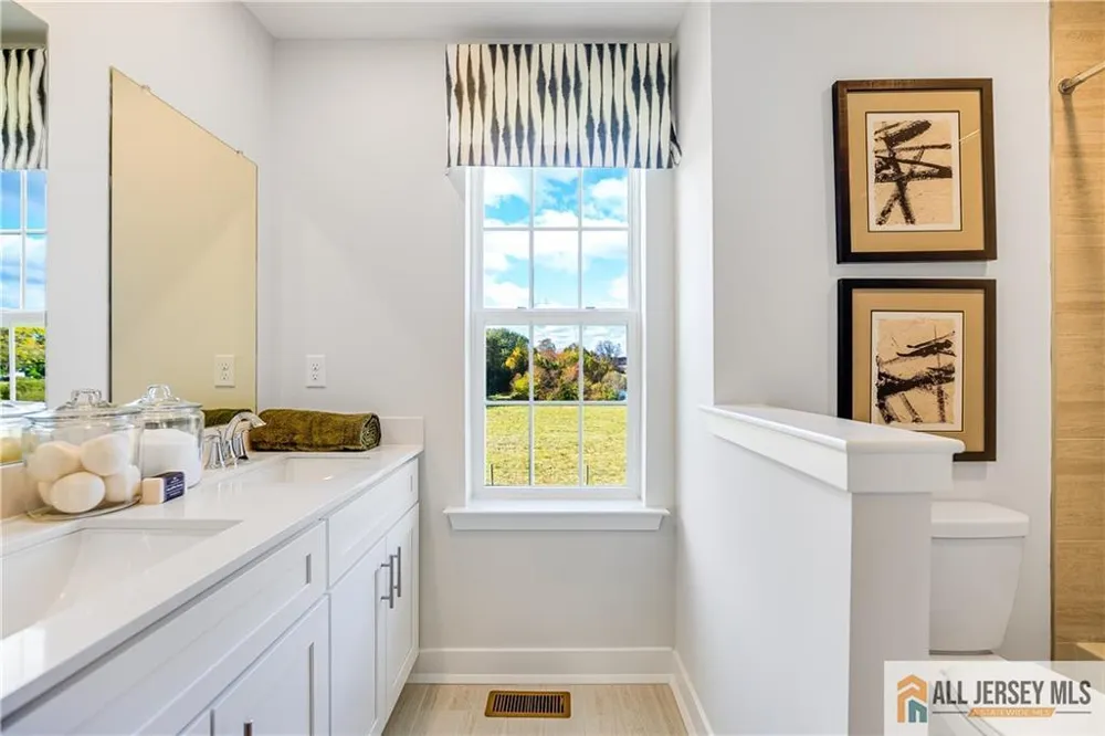 110 Fred Clark Drive Pennington, NJ 08534