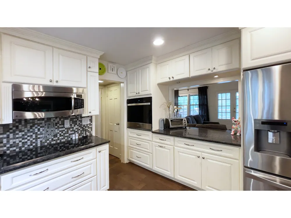 6240 Azure Lane Indianapolis, IN 46220