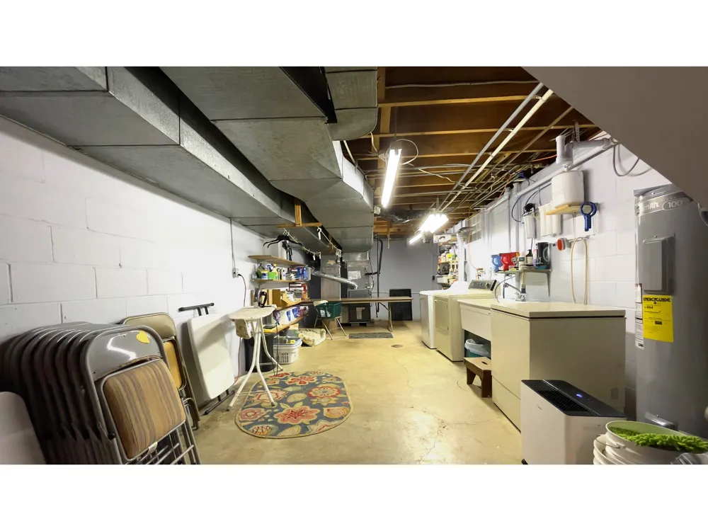 6240 Azure Lane Indianapolis, IN 46220