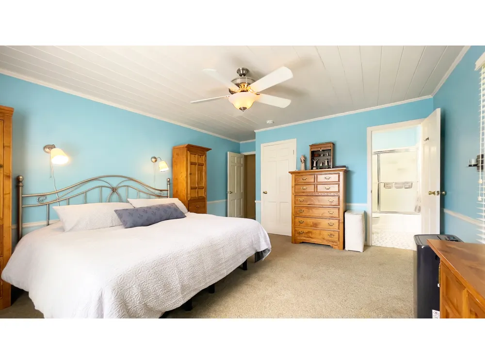 6240 Azure Lane Indianapolis, IN 46220