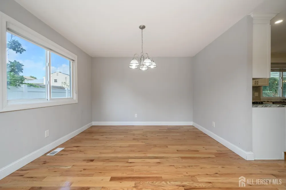19 Bucknell Drive Cherry Hill, NJ 08034