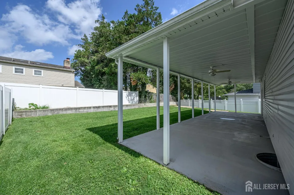 19 Bucknell Drive Cherry Hill, NJ 08034
