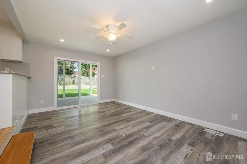 19 Bucknell Drive Cherry Hill, NJ 08034