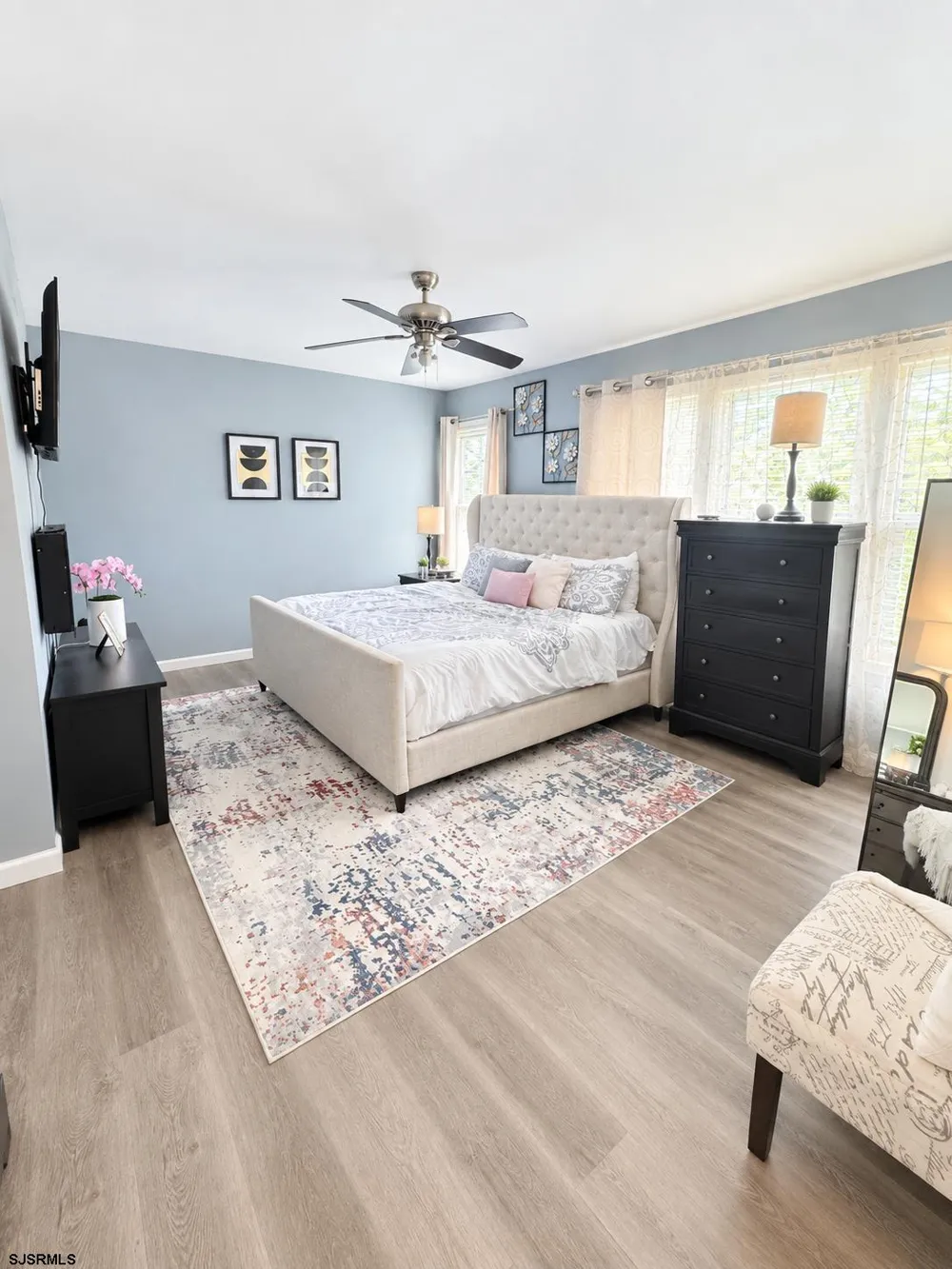 10 Fomalhaut Ct Turnersville, NJ 08012