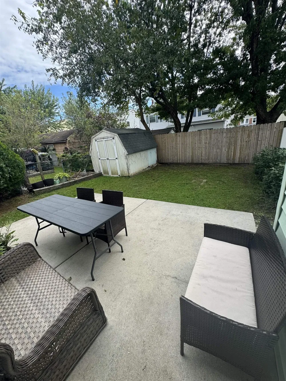 10 Fomalhaut Ct Turnersville, NJ 08012