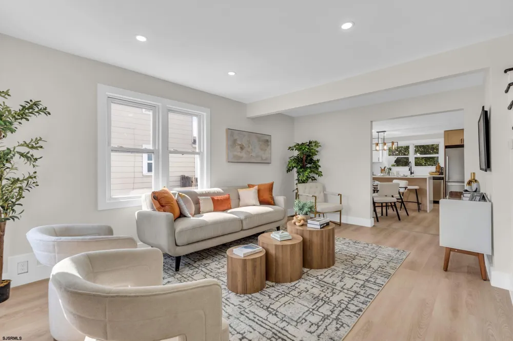 33 Morris Street Burlington, NJ 08016