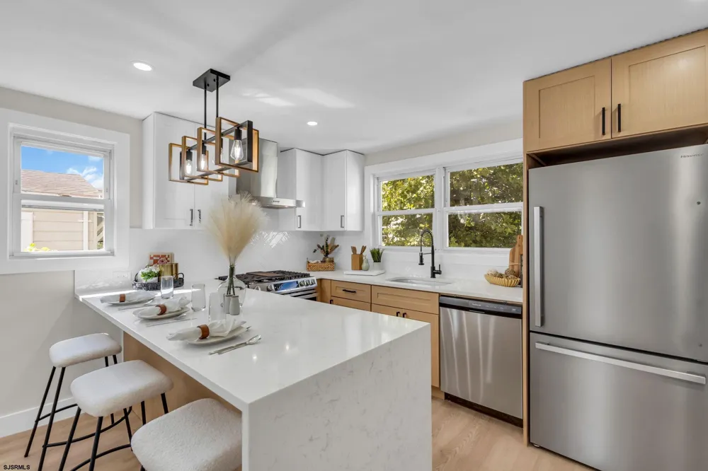 33 Morris Street Burlington, NJ 08016