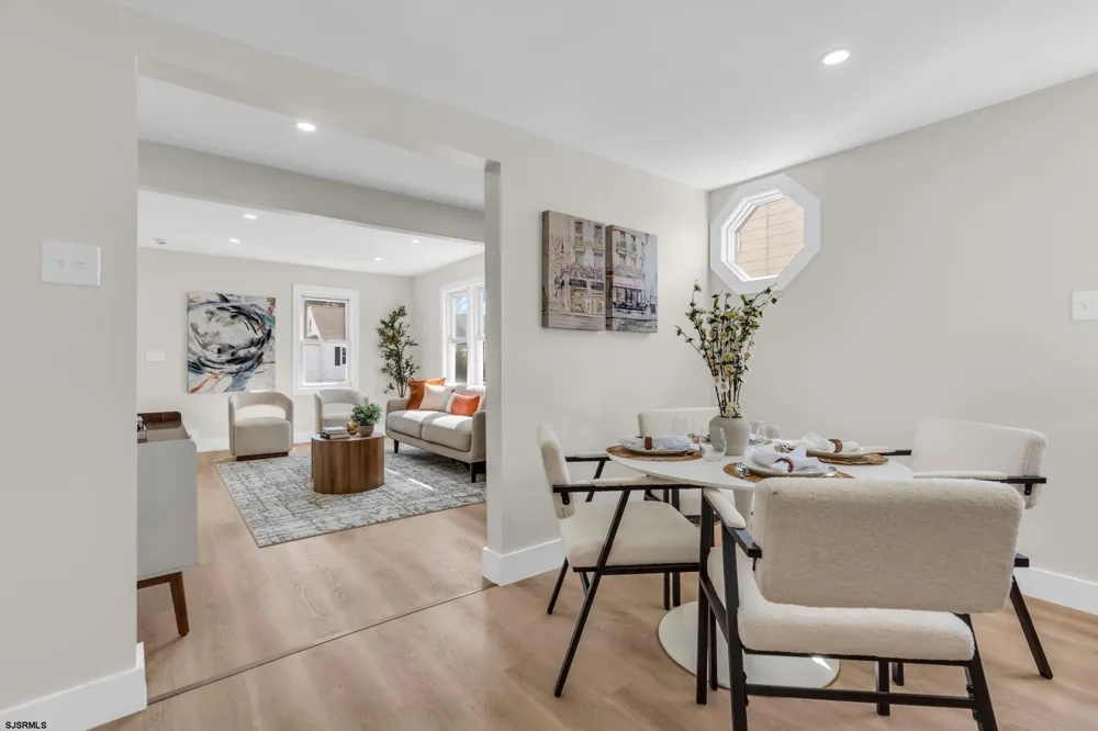 33 Morris Street Burlington, NJ 08016