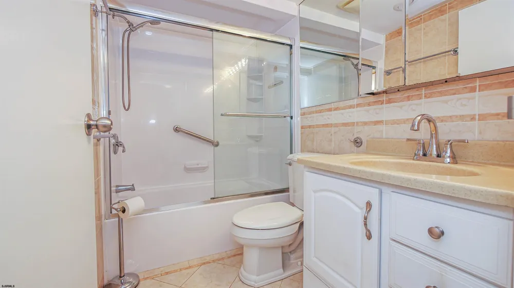 322 Boardwalk Ocean City, NJ 08226