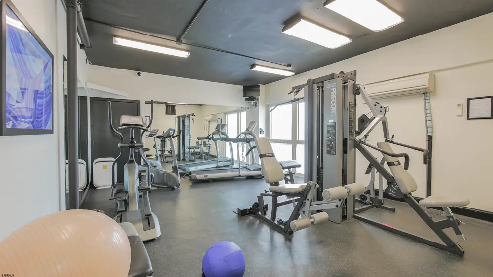 322 Boardwalk Ocean City, NJ 08226