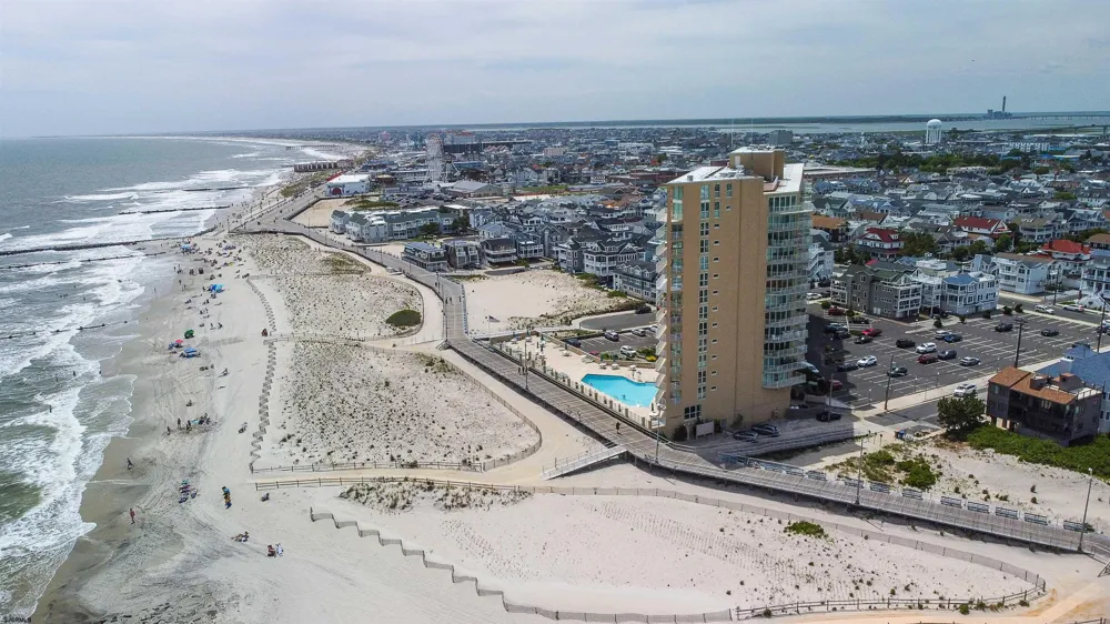 322 Boardwalk Ocean City, NJ 08226