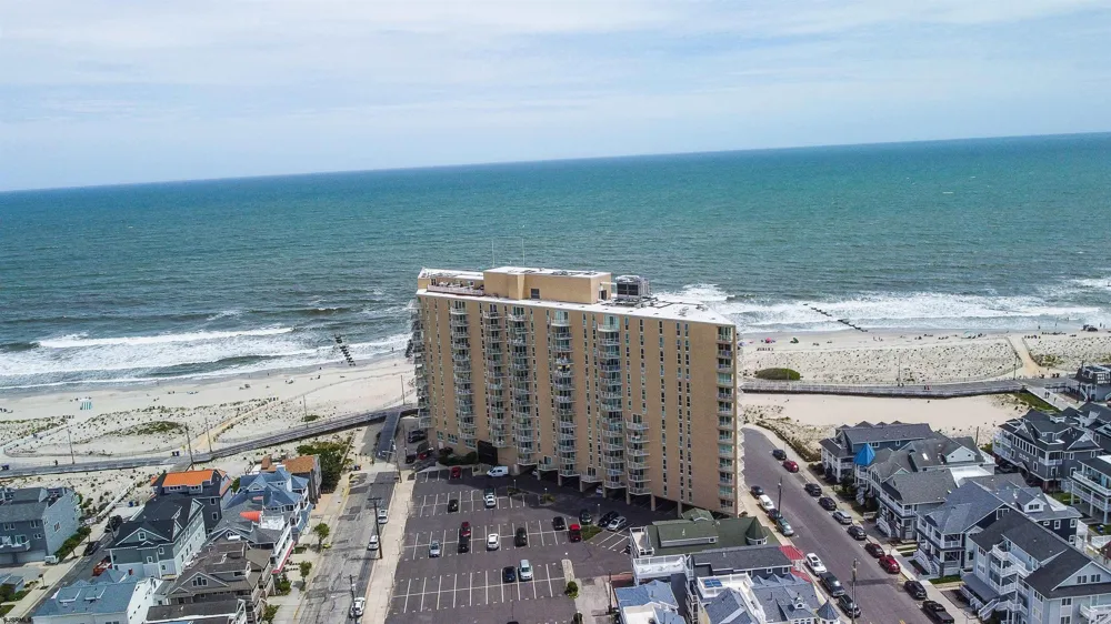 322 Boardwalk Ocean City, NJ 08226