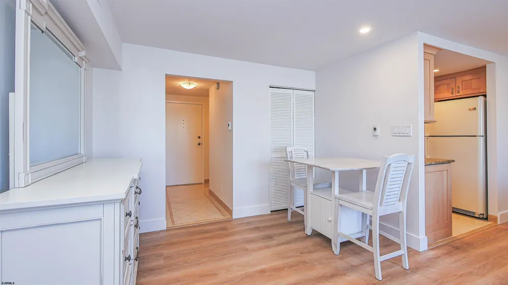 322 Boardwalk Ocean City, NJ 08226