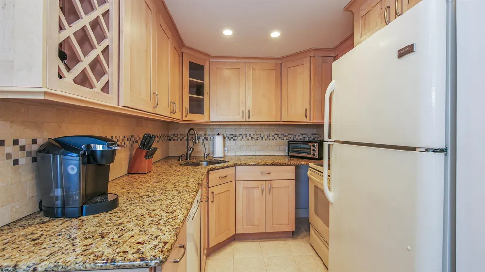 322 Boardwalk Ocean City, NJ 08226