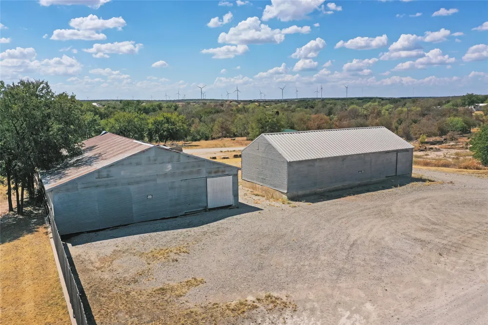 314 S Phillips Street Jacksboro, TX 76458
