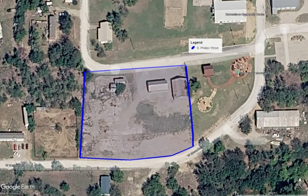 314 S Phillips Street Jacksboro, TX 76458