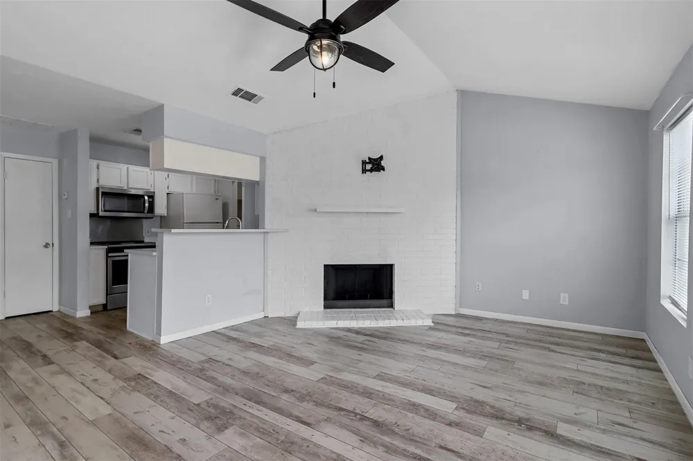 2400 Jupiter Road #E2 Plano, TX 75074