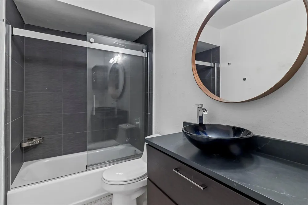 2400 Jupiter Road #E2 Plano, TX 75074