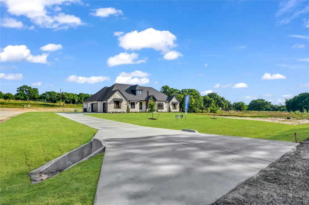 120 Daggett Drive Decatur, TX 76234