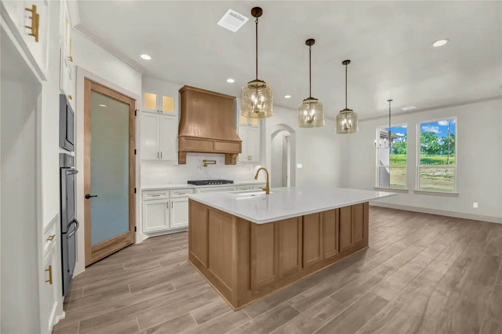 120 Daggett Drive Decatur, TX 76234