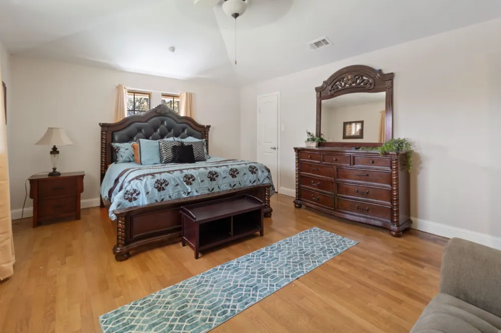 1410 Adam Place DeSoto, TX 75115