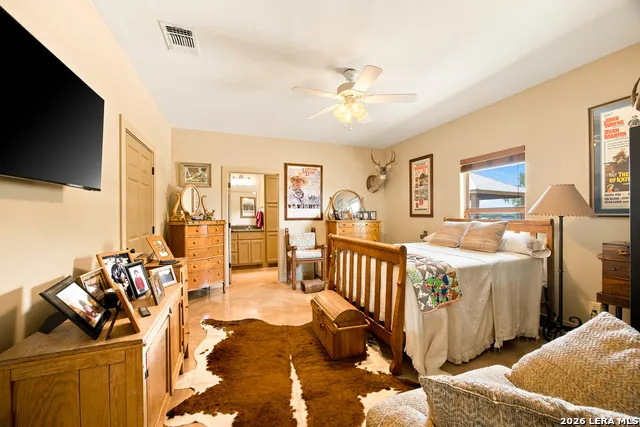 1570 PARKER RD Harper, TX 76849