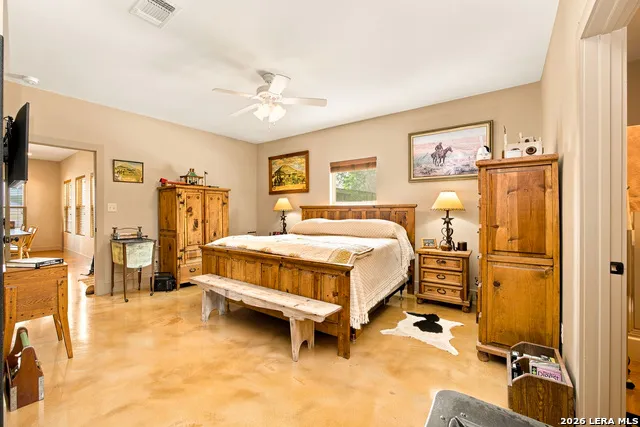 1570 PARKER RD Harper, TX 76849