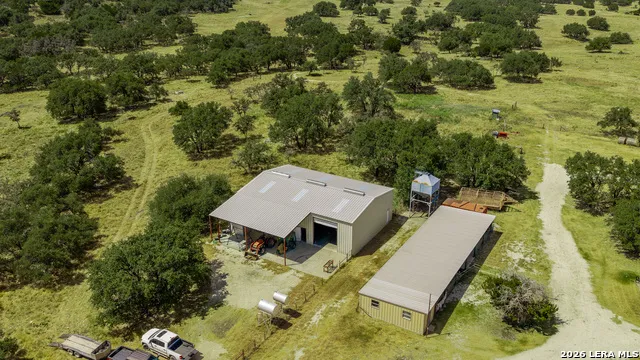1570 PARKER RD Harper, TX 76849