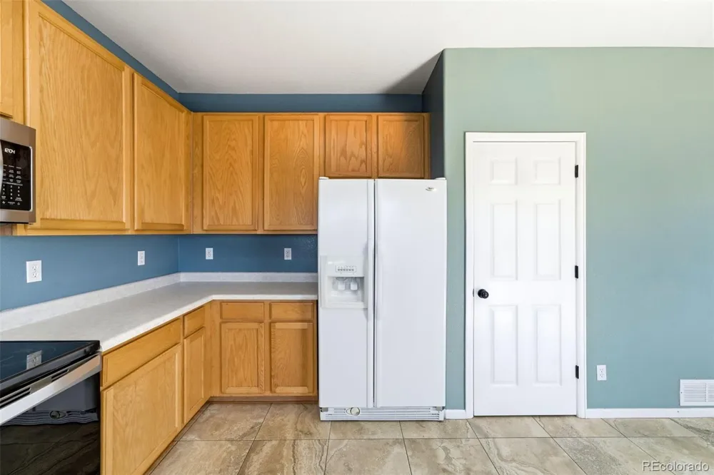 7105 Amber Ridge Drive Colorado Springs, CO 80922