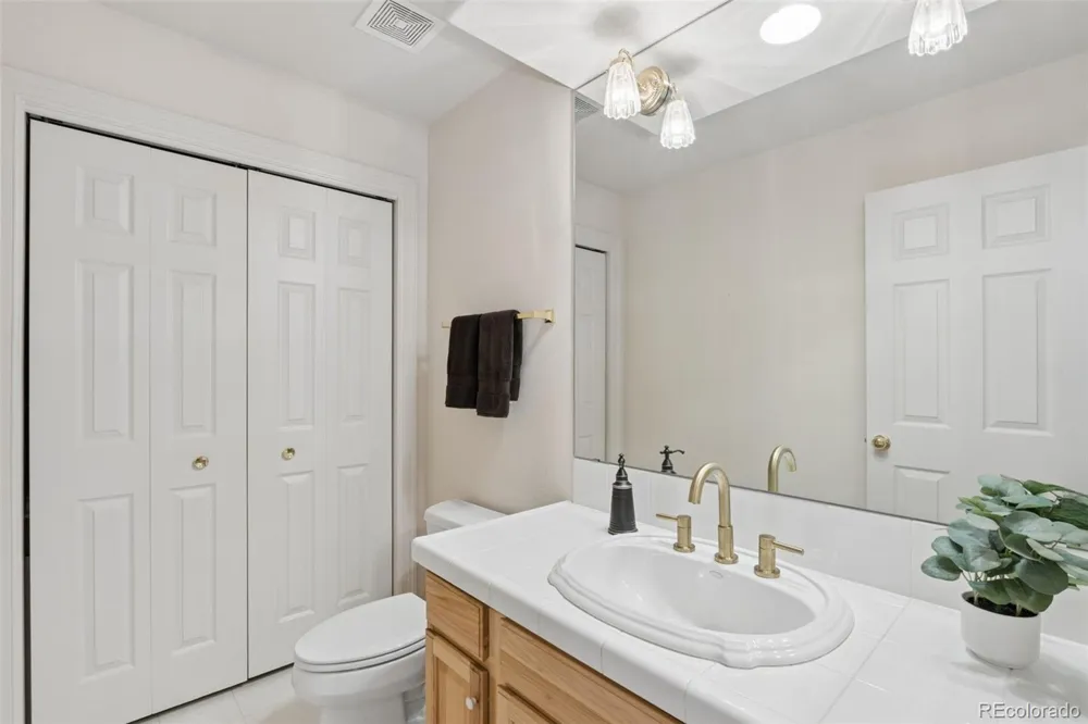 2348 Winstead View Colorado Springs, CO 80920
