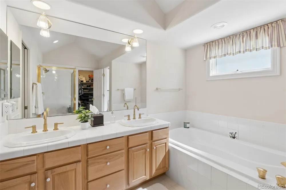 2348 Winstead View Colorado Springs, CO 80920