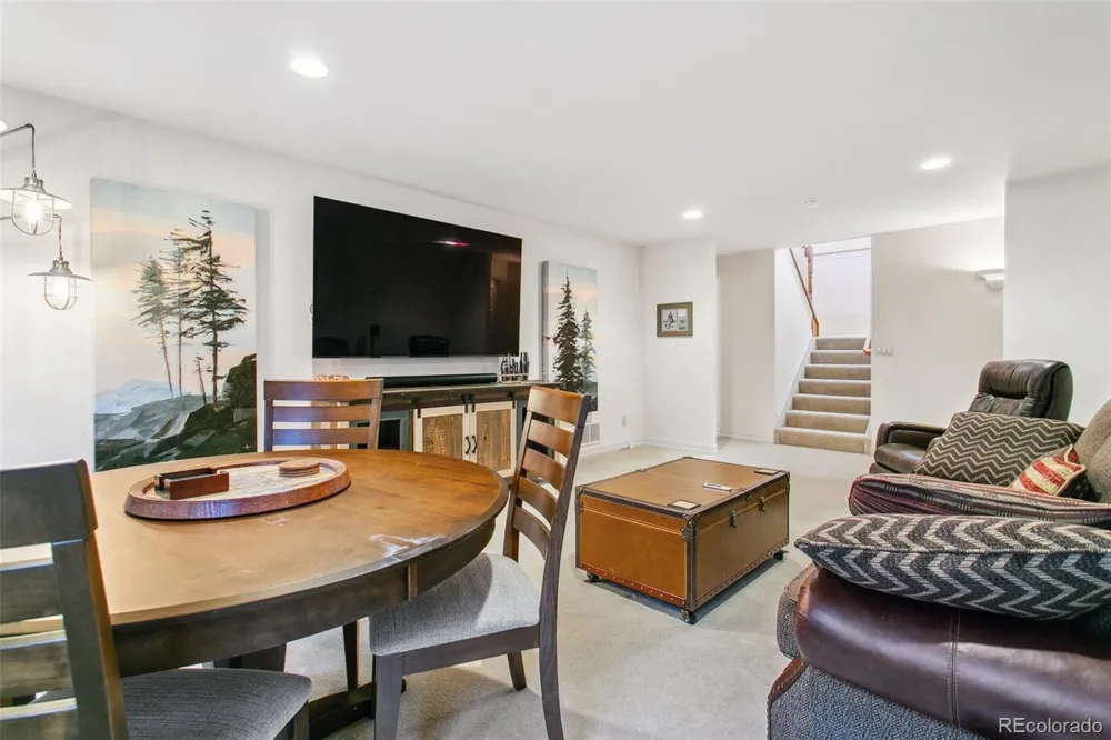 2348 Winstead View Colorado Springs, CO 80920