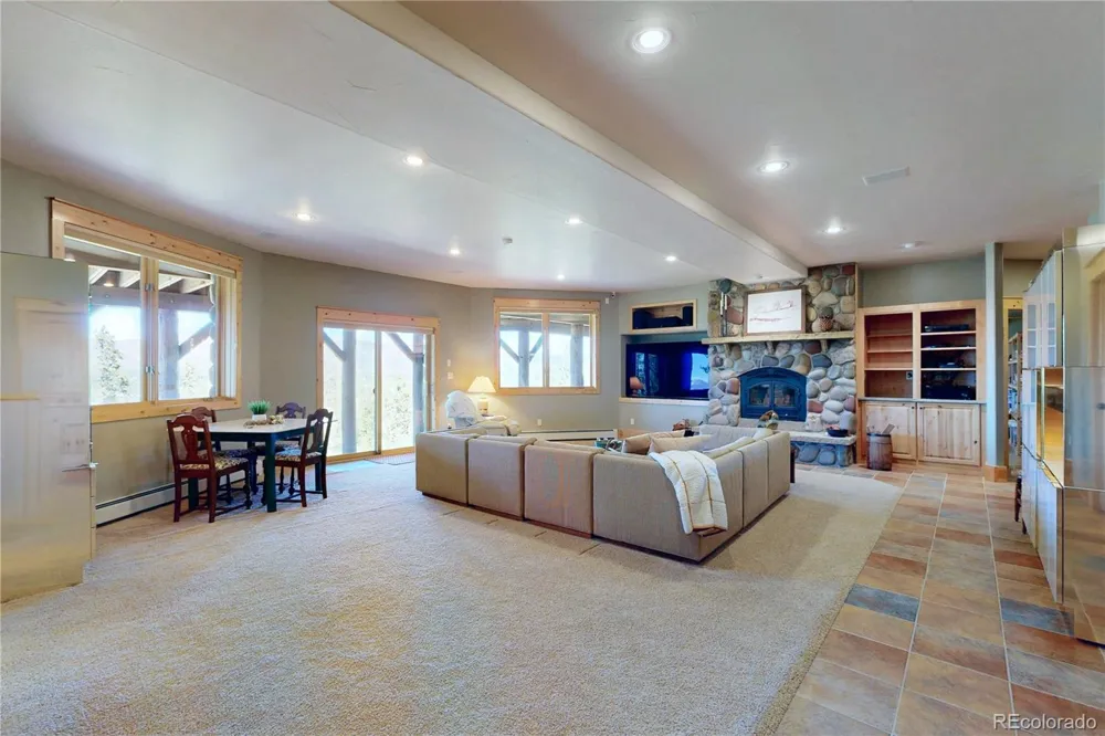 2211 County Road 642 Grand Lake, CO 80447