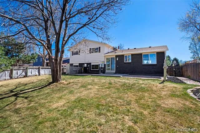9299 W Weaver Drive Littleton, CO 80123