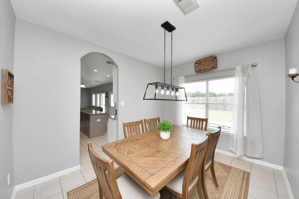 2014 Orchard Spring Drive Pearland, TX 77581
