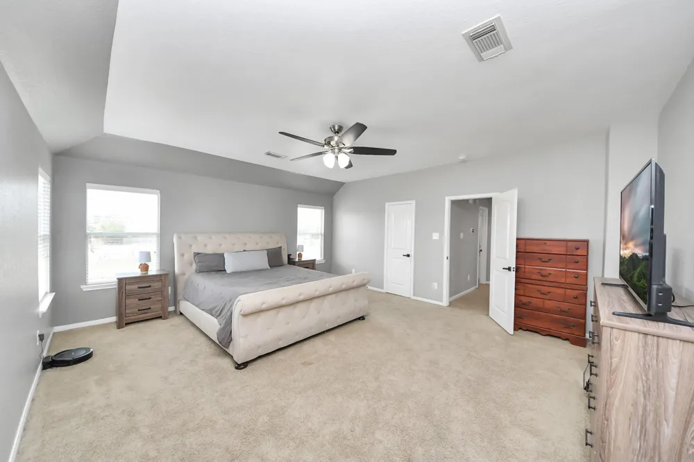 2014 Orchard Spring Drive Pearland, TX 77581