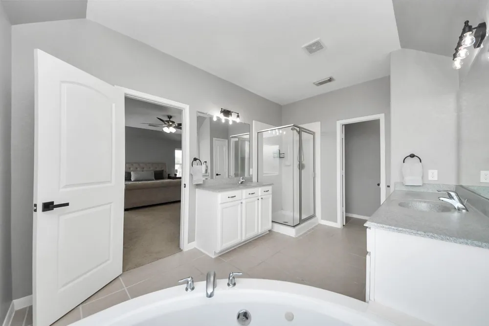 2014 Orchard Spring Drive Pearland, TX 77581