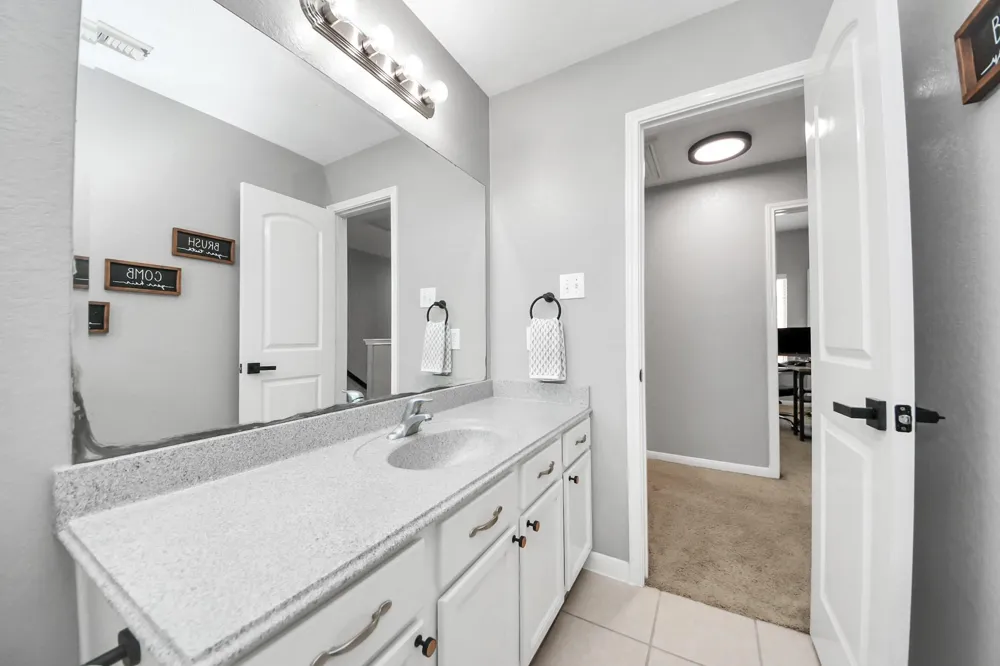 2014 Orchard Spring Drive Pearland, TX 77581