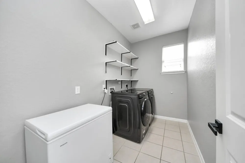 2014 Orchard Spring Drive Pearland, TX 77581