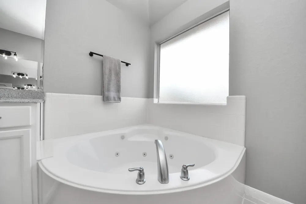 2014 Orchard Spring Drive Pearland, TX 77581